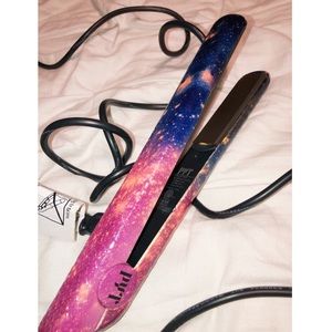 Professional PYT GALAXY STRAIGHTENER 🌟